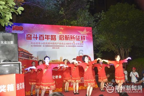 为什么有的人可以一直干活到下班而且不累呢？游戏画面